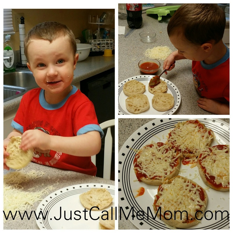 Toddler Chef - English Muffin Pizzas
